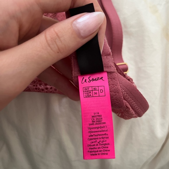 36D sexy lace bra- no padding from la senza - Picture 5 of 6